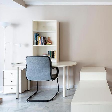 Luminosity Square Studio. Francos 14 Севиля Екстериор снимка
